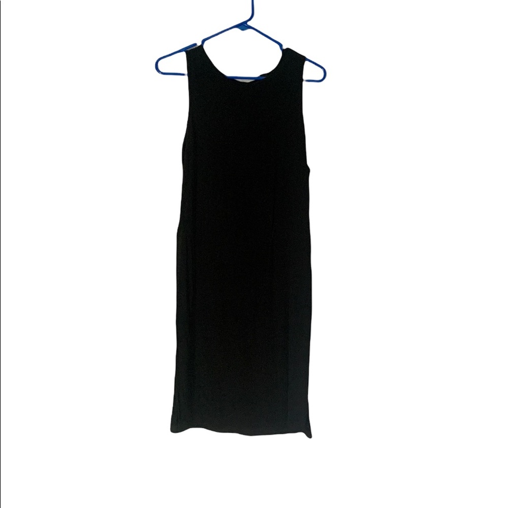 Black Forever 21 knee-length tunic dress with high slits